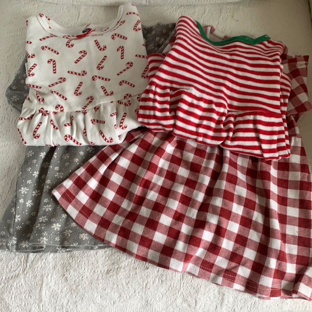 🎅🏼🎄4 Holiday Infant Dresses